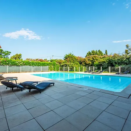 Le Jardin D'artemis-1 By Interhome *