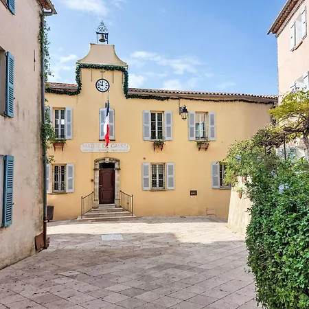 Appartement Le Jardin D'artemis-1 By Interhome